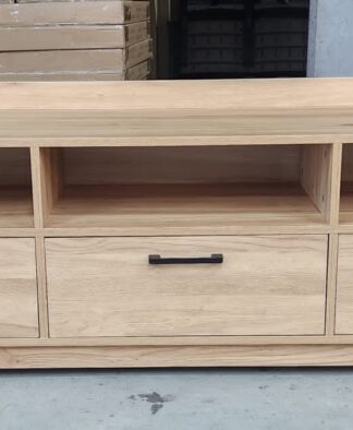 N2102 - 3 Drawer Entertainment